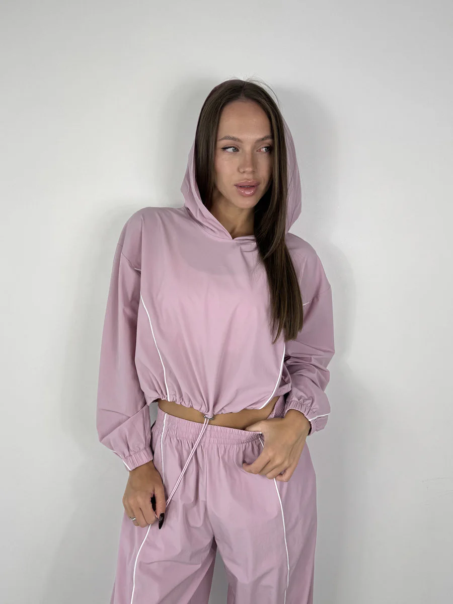 Олимпийка с капюшоном укороченная на утяжке