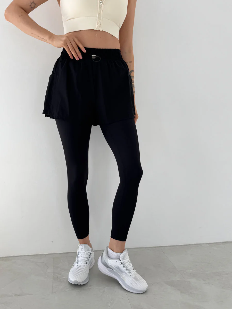 Легинсы- шорты свободного кроя Air Float Shorts