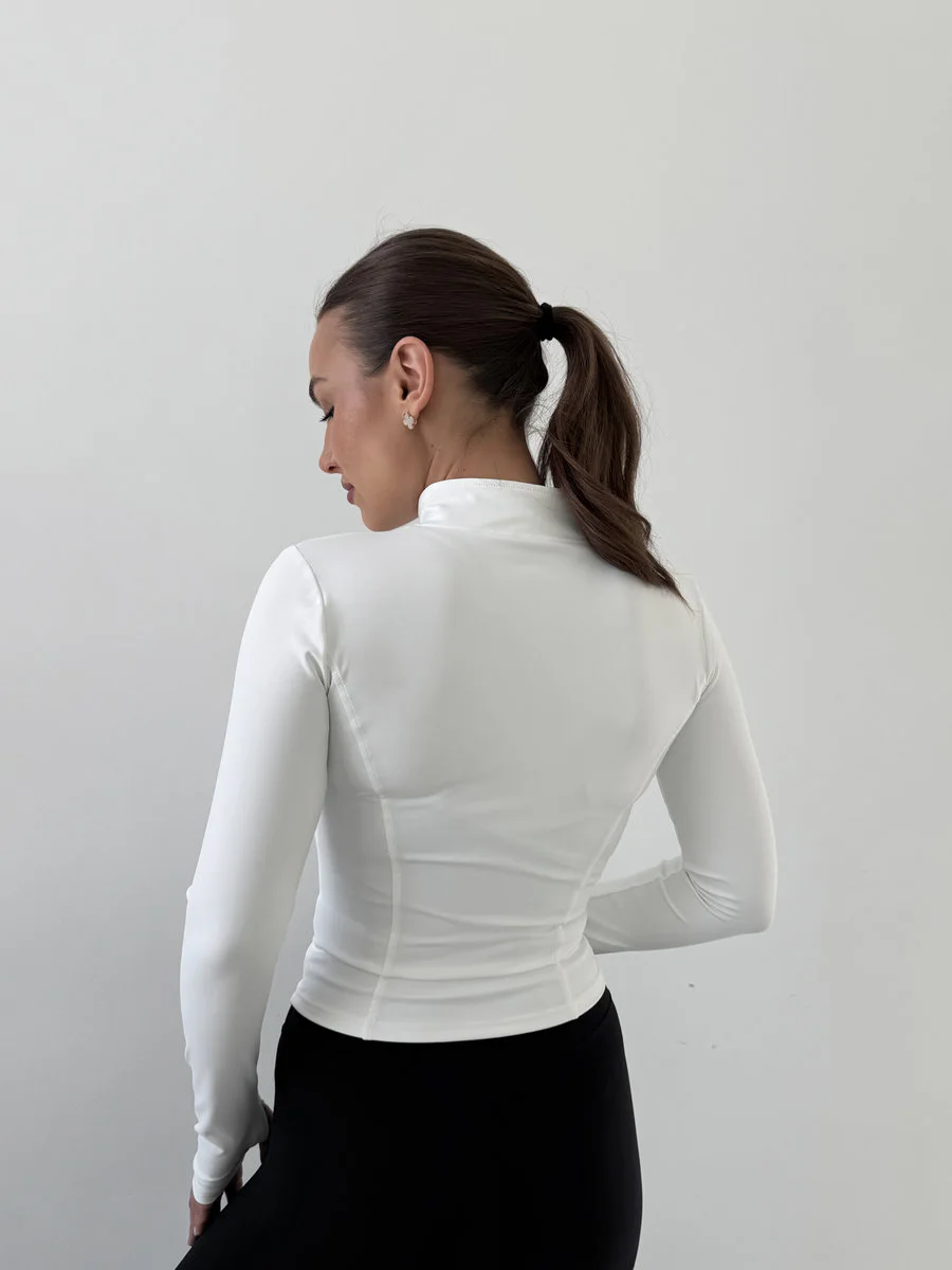Рашгард приталенный на молнии Contour Line