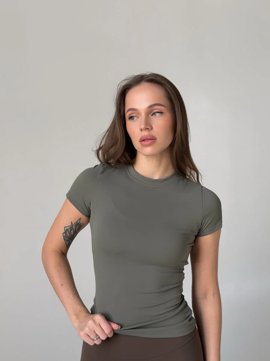 Футболка Essential Contour приталенная с короткими рукавами для спорта