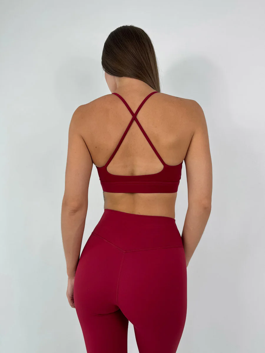 Спортивный топ с открытой спиной Fine Line Bra
