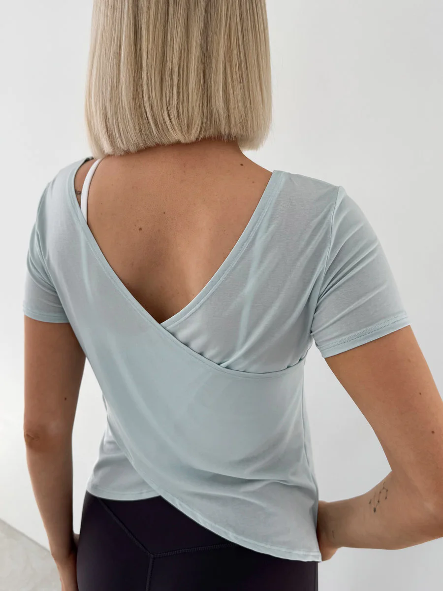 Футболка полупрозрачная с перекрестной спиной Breathable Cross