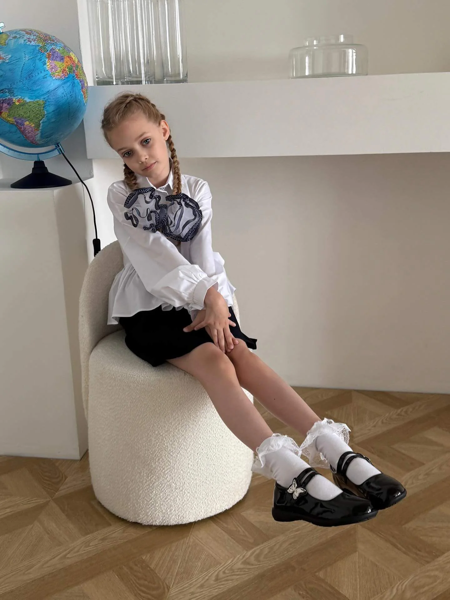 Школьная блузка с воланами