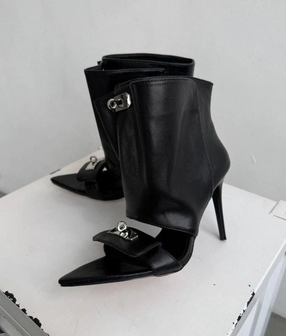 NEW COLLECTION