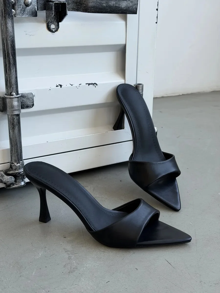 NEW COLLECTION